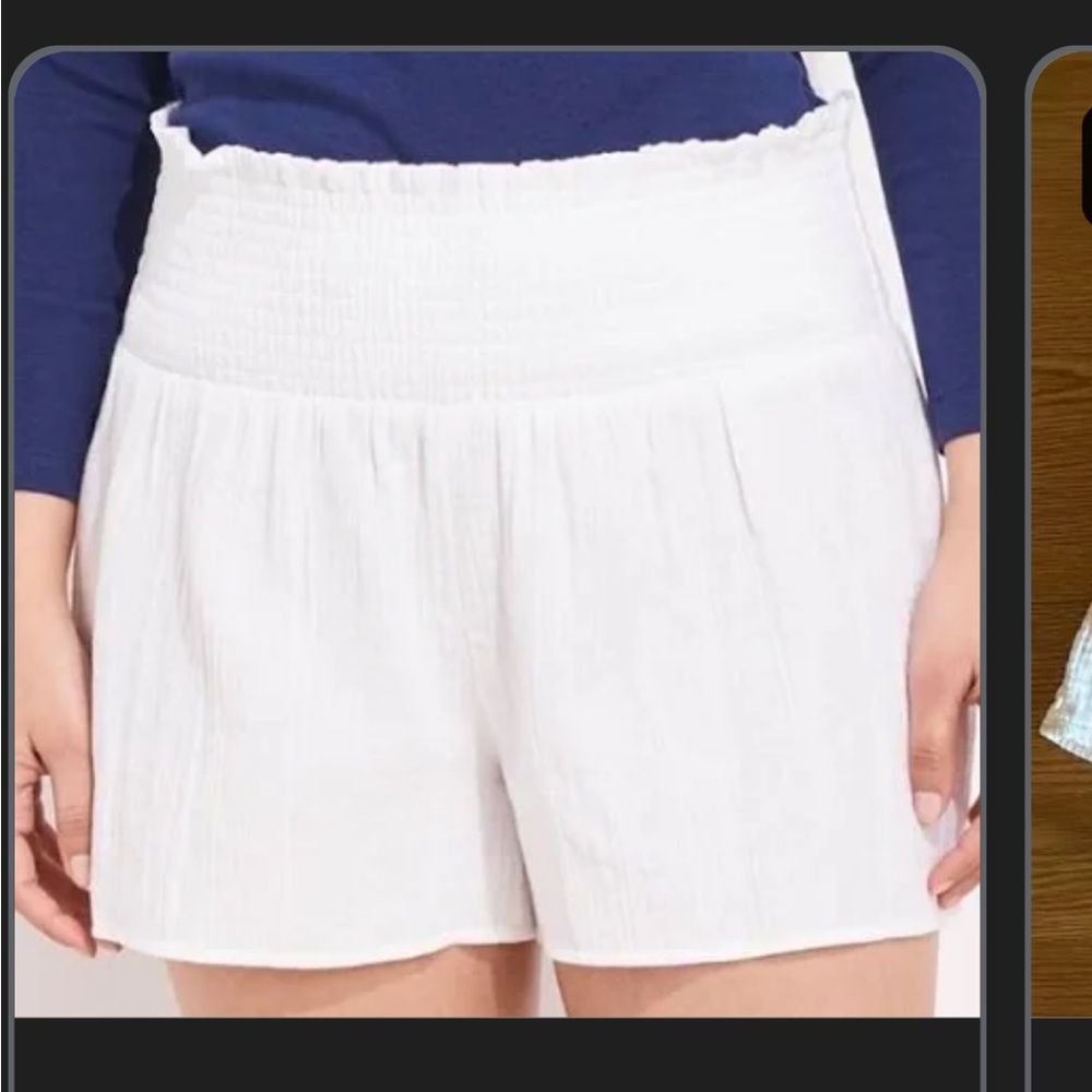 Vineyard Vines High Waist White Shorts